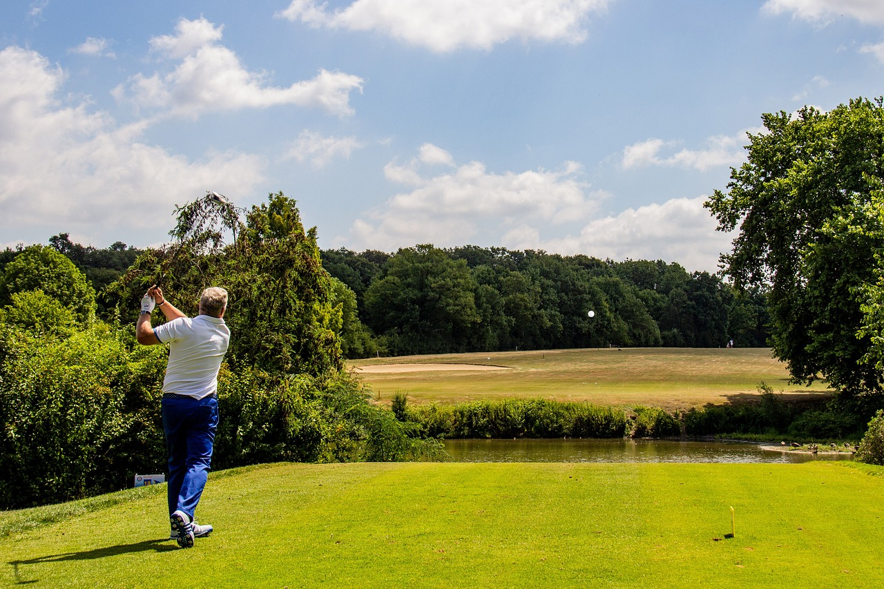 Také hrajete golf?